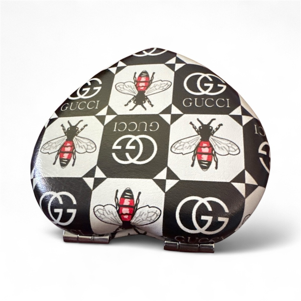 Bee Print Heart Compact Mirror – Purse & Travel Accessory - Picture 3 of 3